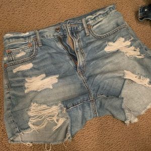 American Eagle shorts size 2!